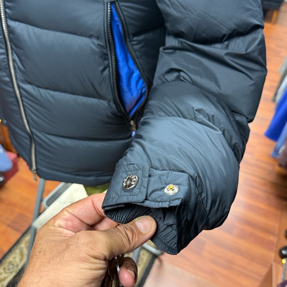 Moncler Black and Navy Jacket - Picture 11 of 16